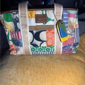 Coach vintage Patchwork Tote Bag with Multicolor Print
